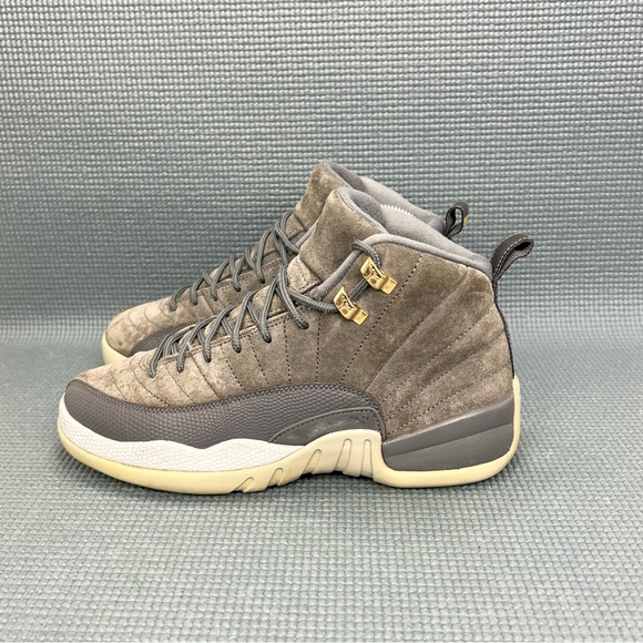 Nike Air Jordan 12 Retro Dark Grey GS Womens Size 8.5 Youth Size 7Y 153265-005 - Picture 4 of 11